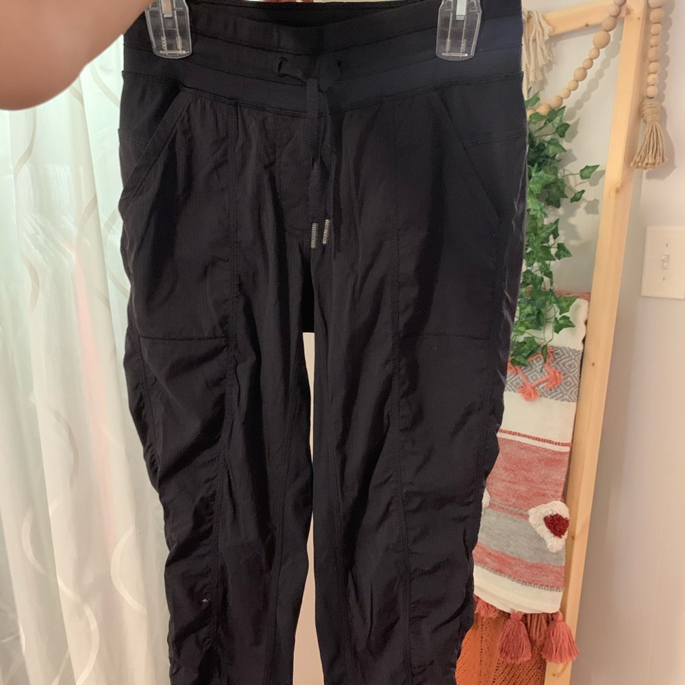Lululemon Dance Studio crop black (ankle length)
